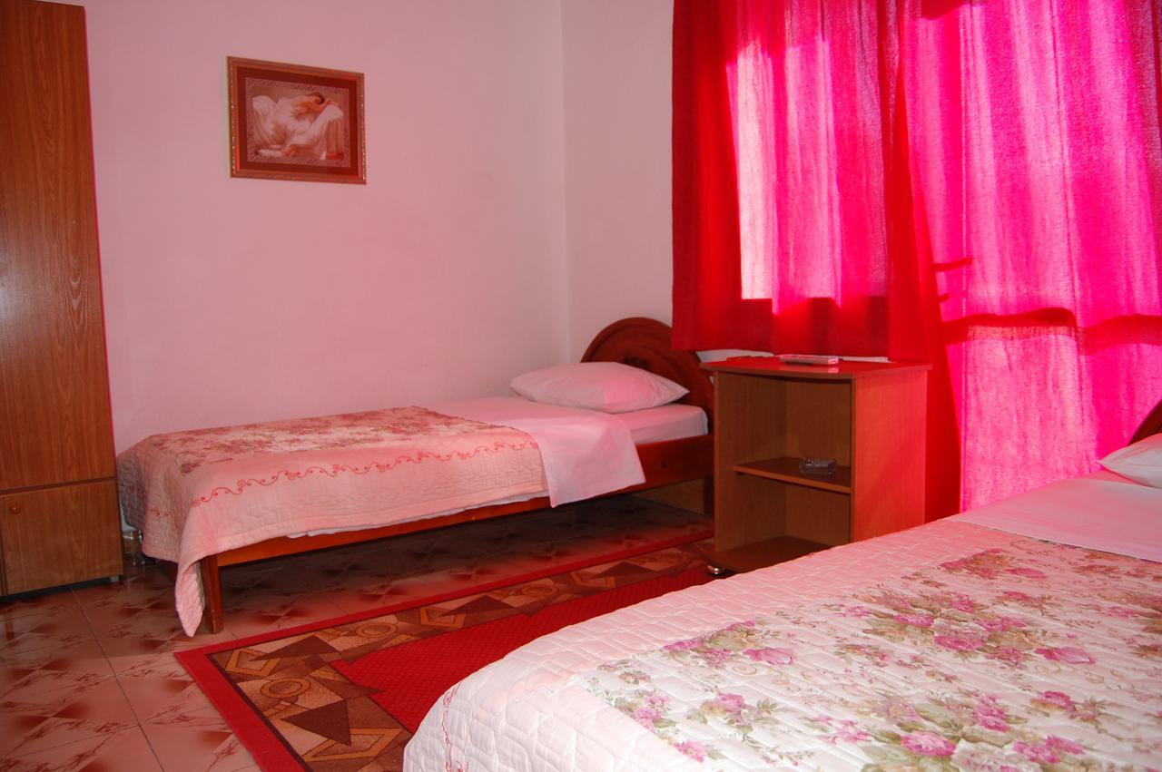 Hotel Devi Erseke Exterior photo